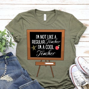 Im een cool leraar shirt, leraar shirt, leraar geschenken, leraar waardering cadeau, grappige leraar shirts, leraar shirts, afstandsonderwijs