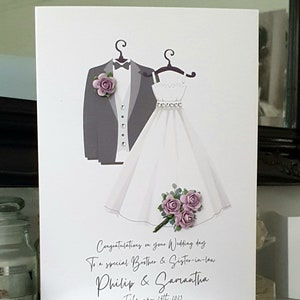 Frère et belle-sœur robe de mariée personnalisée et costume carte de mariage, carte de mariage, carte de mariage spéciale bouquet de fleurs en papier lilas