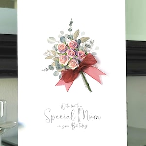 Spezielle Mama Geburtstagskarte, rosa Blumenstrauß Geburtstagskarte, Mama Geburtstagskarte, handgemachte Blumenstrauß Mama Geburtstagskarte, rosa Blumen Mama Geburtstagsauto
