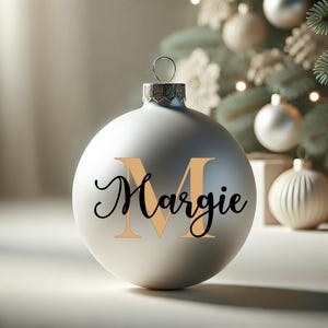 8 CM /6 CM Enfeite de Árvore de Natal Personalizado com Letra Inicial | Bola de Vidro Personalizada + Caixa de Presente | Enfeites de Natal Personalizados