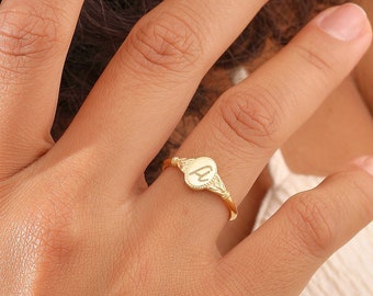 14K Solid Gold Initial Ring, Signet Ring, Personalized Ring, Signet Ring Women, Initial Jewelry, Gift for Mom, Mother's Day Gift, XW169