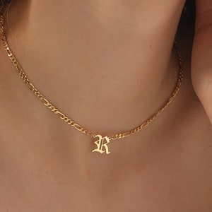 Collar con inicial de cadena Figaro, inglés antiguo, collar con inicial de oro, collar con letras, regalo personalizado, regalo de cumpleaños, XW51