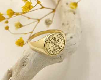 College Graduation Gift for Her, Coat of Arms, Class Ring, Custom Signet Ring, Graduation Ring, Personalized Gift, XW29
