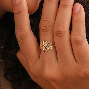 Dainty Monogram Ring, Custom Letter Ring for Women, Maid of Honor Gift, XW21