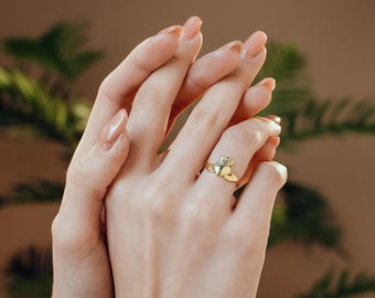 14K Gold Filled Claddagh Ring, Tiny Celtic Irish Personalized Promise Ring, Birthday Gifts, XW117