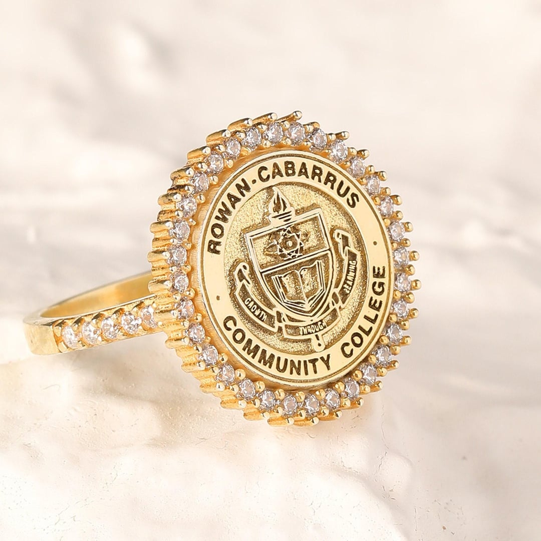 Custom College Crest Ring, 925 Sterling Silver, Graduation Gift - Etsy