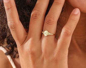 14K Gold Filled Pinky Signet Ring, Initial Ring, Personalized Jewelry, Gift for Mom, XW169