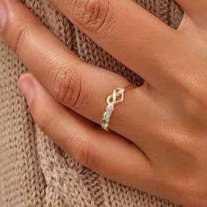 Anillo de oro con piedra de nacimiento de corazón, anillo familiar de plata esterlina