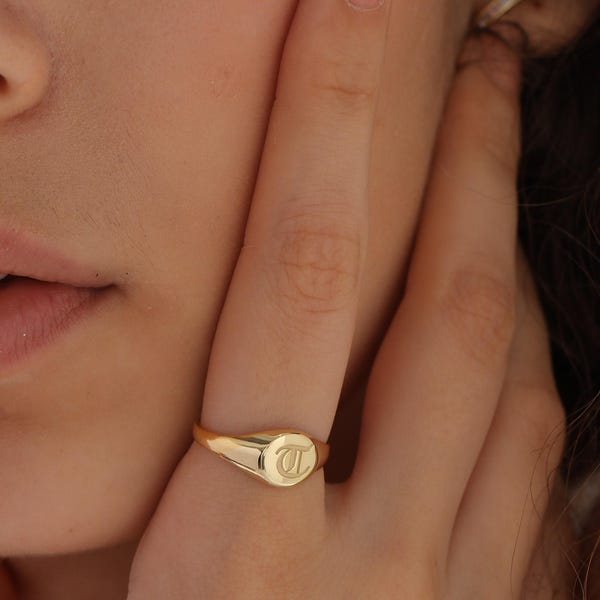 Personalized Initial Signet Ring, Old English, Sterling Silver