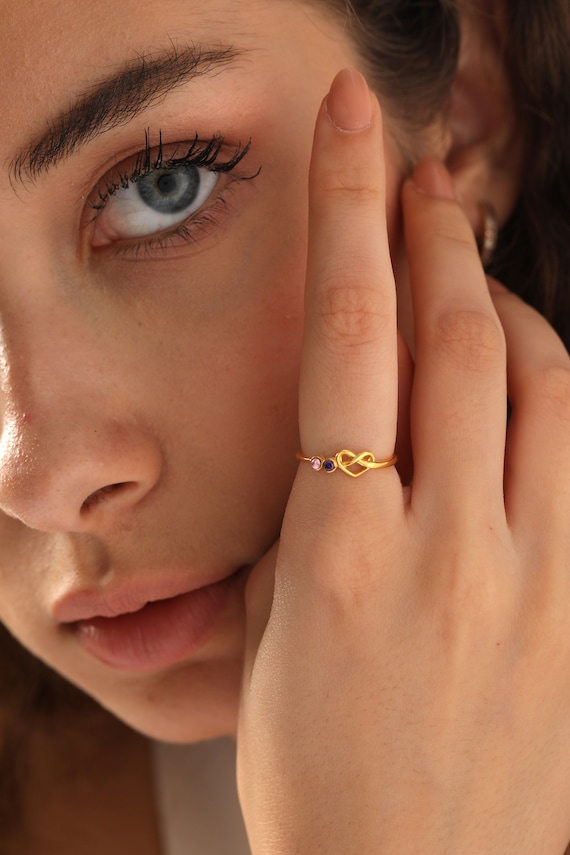 Birthstone on sale pinky ring