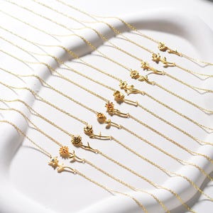 14K Gold Filled Birth Flower Necklace, Dainty Horizontal Pendant, Personalized Floral Jewelry image 3