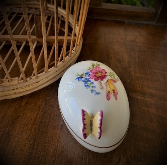 Porcelain Butterfly Trinket Dish - image 1