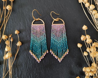 Handmade ombre fringe earrings &quot;Odoti&quot; in lilac and turquoise colors, handwoven earrings with Miyuki Delica beads and brass cubes