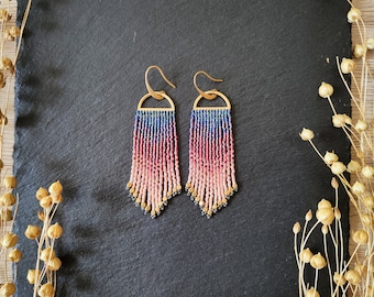 Handmade ombre fringe earrings &quot;Odoti&quot; in sunset colors, handwoven earrings with Miyuki Delica beads and brass cubes