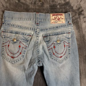 Vintage y2k True Religion Skinny Light Wash Faded Denim Jeans Size 32x26 image 8