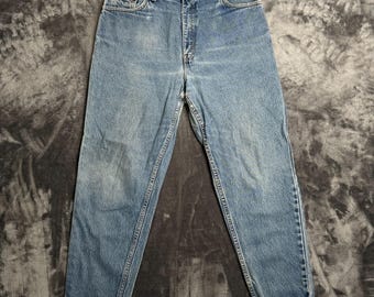 Vintage Womens Levi's 550s Relaxed Fit Tapered Leg Size 12 Faded Wash 5 Pocket