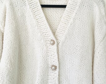 Women's Chunky Cardigan, White cardigan, Long Puffy Sleeves Knit Cardigan,Handmade Knit