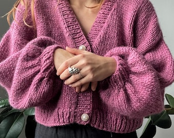 Cardigan In Lana Lungo Tinta Unita Huggy - Foto 12