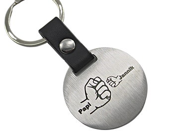 Schlüsselanhänger  mit 1 bis 4 Fäusten und Namen | Personalisierter Schlüsselanhänger ideal als Geschenk für Opa oder Papa Rund