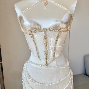 Disfraz de Cosplay con sujetador tipo corsé de sirena de resina con brillo de perlas barrocas, protegido por patente