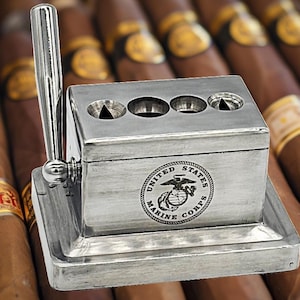 Personlig cigarrsnäppare, graverad marskalken, present till make, present till pappa, man cave, bordsskiva, röktillbehör, pojkvän, present till alla hjärtans dag-present