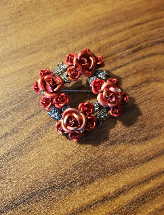 Vintage Red Spun Aluminum Roses Brooch,  Antique … - image 5