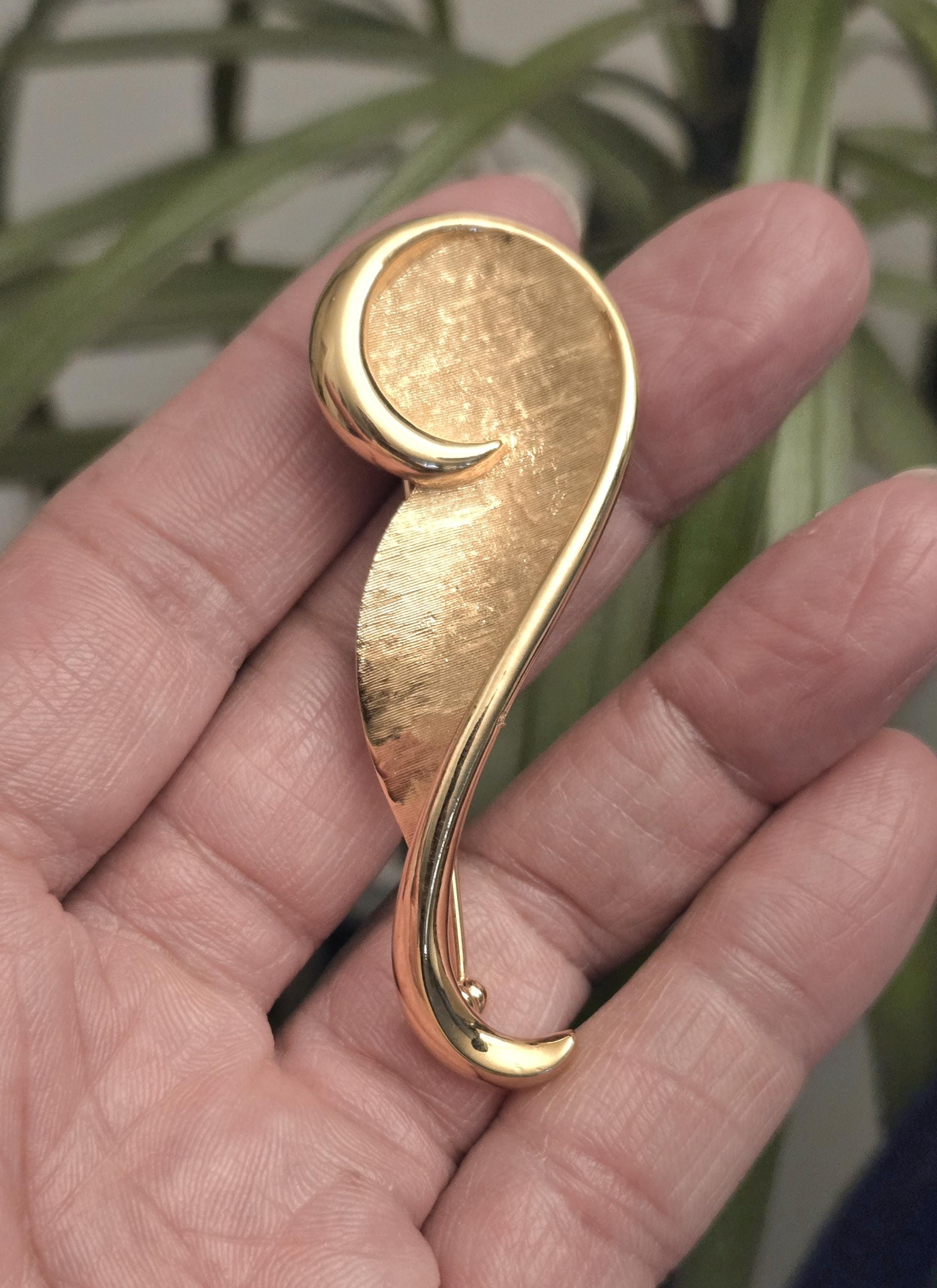Vintage D Orlan Brooch - Etsy