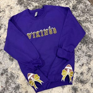 Minnesota Vikings Football Side Bow Appliqué Sweatshirt