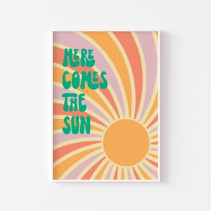 Here Comes The Sun Impressão de arte de parede | Arte de parede abstrata celestial | Decoração de pôster Boho | Arte minimalista de tipografia | Decoração de parede para casa