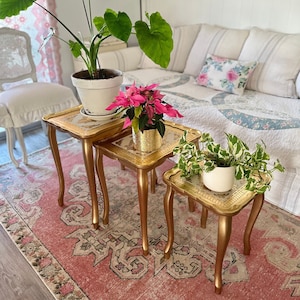 Stunning Vintage Italian Florentine Gold Gilt Nesting Tables, a Set of Three