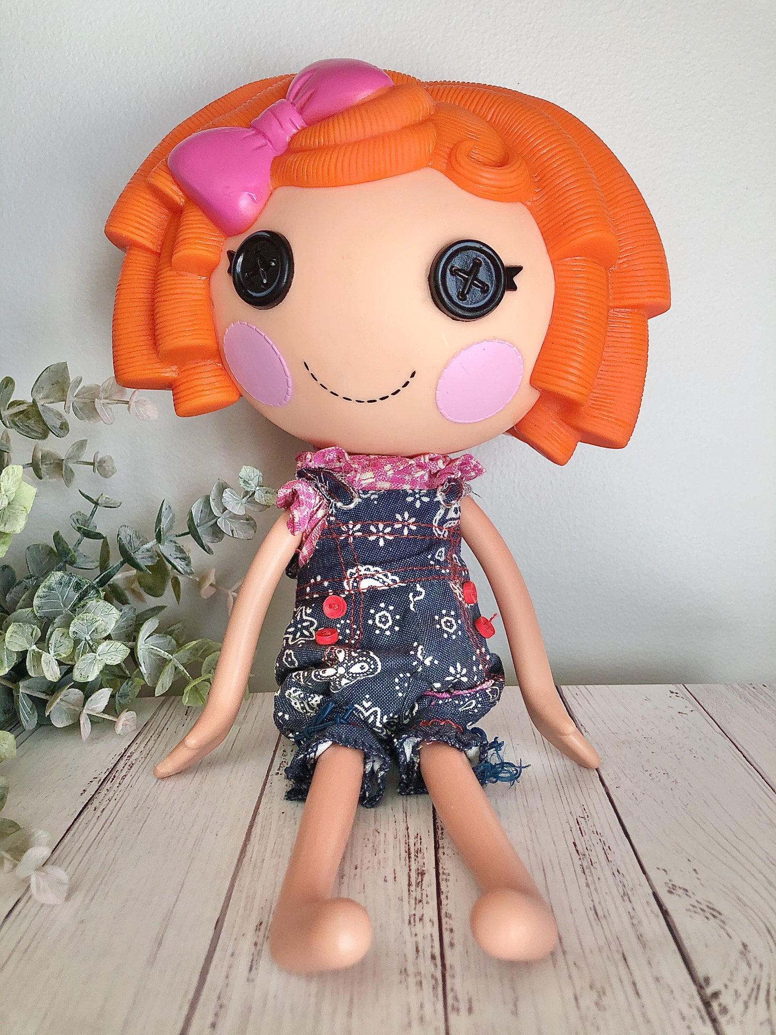 lalaloopsy pink and orange hair