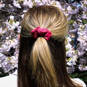 Coral scrunchie