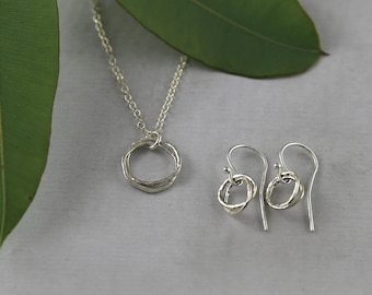 Hammered Sterling Silver Jewelry Set: Irregular Circle Necklace and Earrings