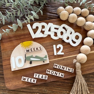Baby Milestone Marker Arch | Interchangeable Week, Month, Year Tiles (Plane, Car, Van)