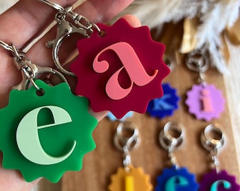 Initial Keychain | Keyring | Personalised Keychain | Acrylic coloured | Gift | Modern font style