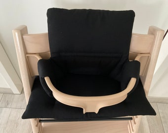 Ensemble de coussins noirs pour chaise haute Stokke Tripp Trapp