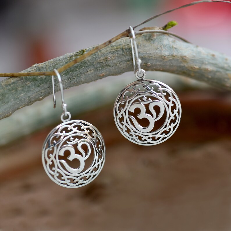 Talisman Earring With Hindu Ethnic Om Symbol, 92.5 Sterling Silver