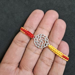 925 Sterling Silber Swastik Rakhi-Armband, Raksha Bandhan Armband, Hindu Religiöses Armband, Handgemachtes Fylfot Rakhi, Männer Armband
