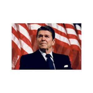 Ronald Reagan in front of American Flags Art Photo Poster Print