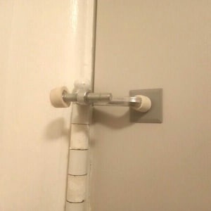 Tope de puerta estilo pasador de bisagra, placa de cierre protectora impresa en 3D x 2 unidades