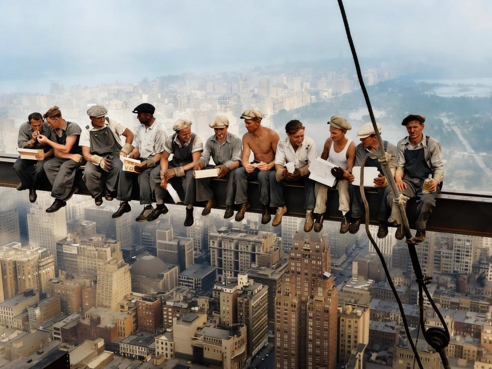 Lunch Atop a Skyscraper Workers Eating on Beam Rockefeller