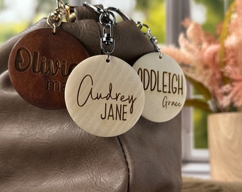 Windel Bag Tag, benutzerdefinierte Name Schlüsselbund, Geschenk für die neue Mutter