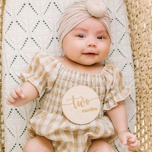 Cartes d'étape de bébé en bois, photos mensuelles de bébé, cadeau de douche de bébé, accessoire de photo de bébé