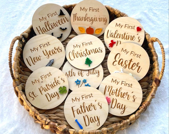 Baby's First Holiday Milestone Cards: Holiday Photo Props