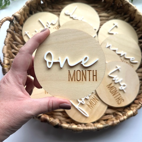 Ball Marker Display Wooden Baby Monthly Milestone Photo Cards, Double ...