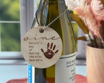 Wine Gift Tags, Wood Gift Tag, Wine Bottle Tag, Gift for Mom