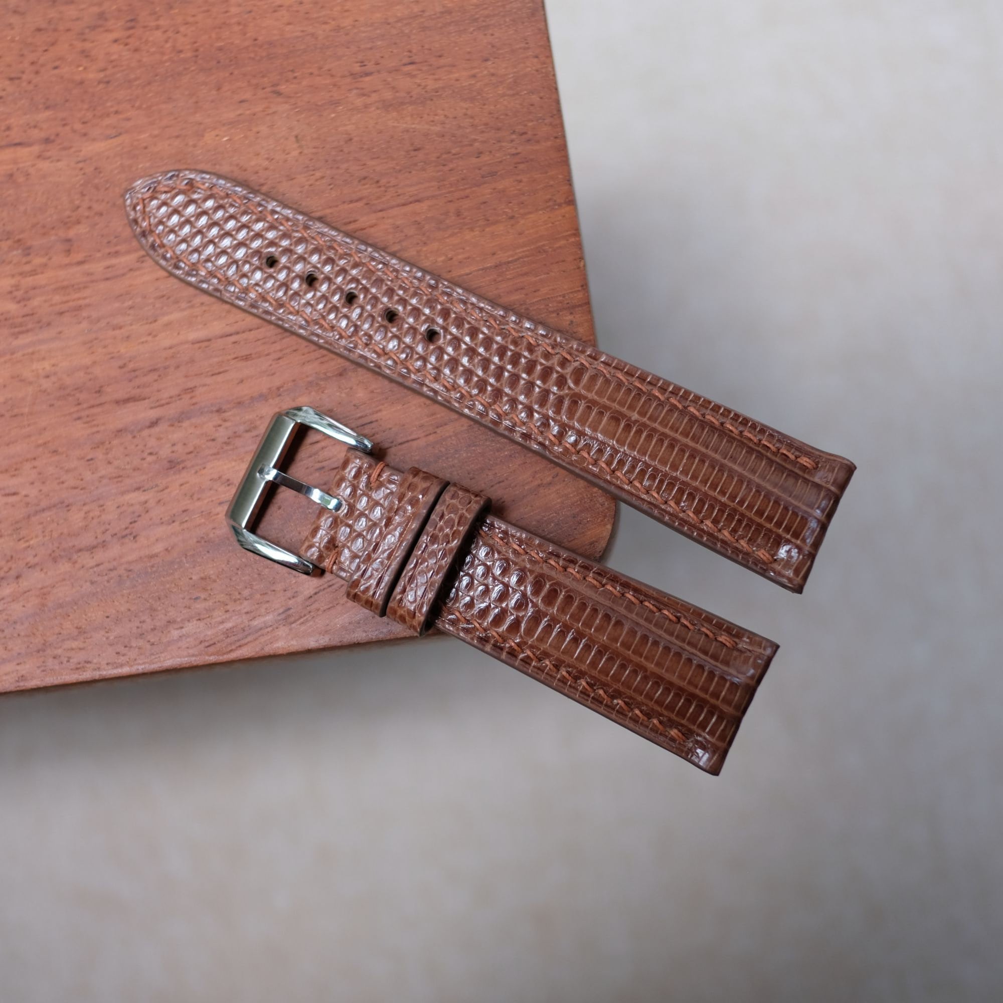 MICHELE 20mm LIZARD LEATHER WATCH STRAP ORCHID NWOT pink-lizard-watch-strapmilano-  main image 2