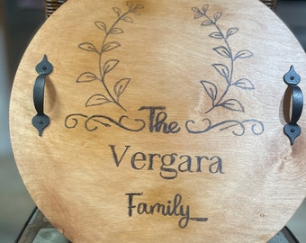 Personalized heat etched wood serving tray | Personalized wood round tray | Personalized bath tray | Wood serving tray