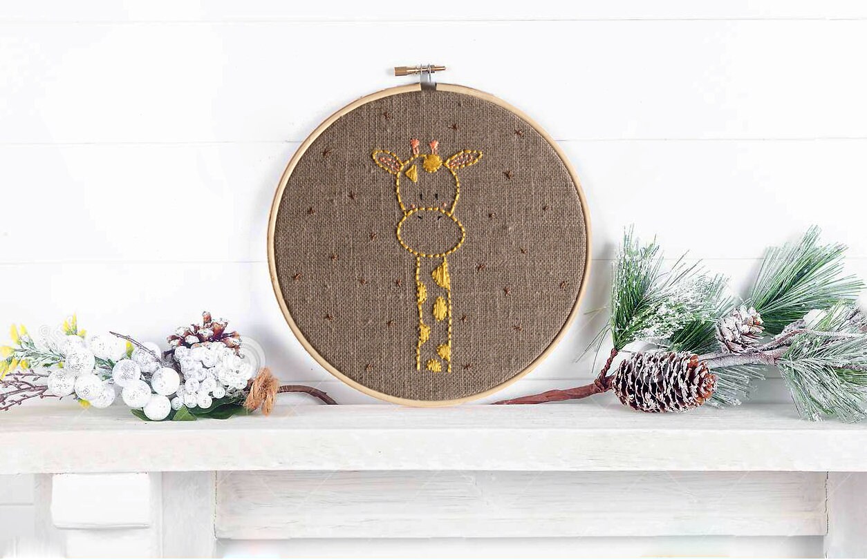 Broderies d'animaux sur Tambour Décoration Murale Enfant Original Moderne et Mignon Différentes Tail