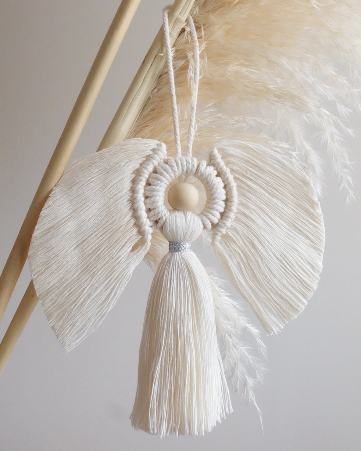 Ange en Macramé à Suspendre Décoration Intemporel Coton Poupée Poétique Spirituel et Même Bohème Pou